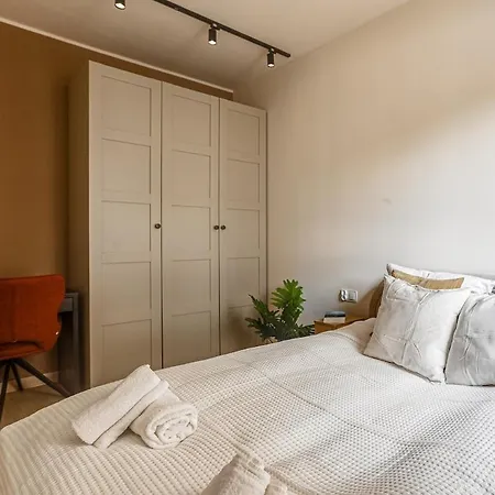 Kamienica Przy Kinie, Parking & Balkon-blisko Mtp Apartment Poznan